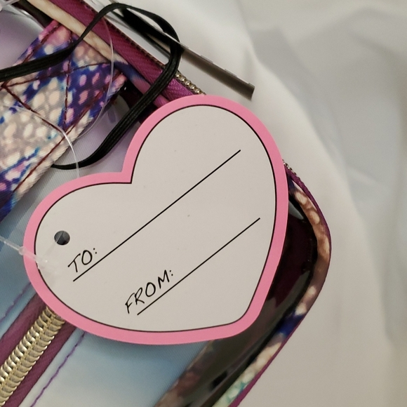 💜NWT BETSEY JOHNSON 3 PIECE TRAVEL SET 🌈 - Picture 6 of 7